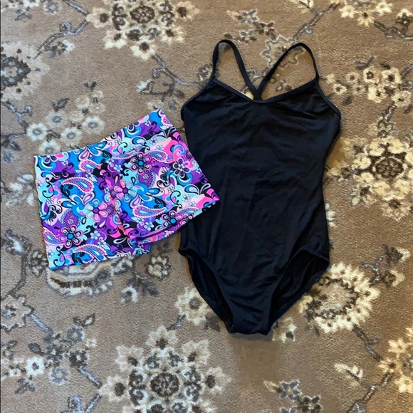 girls dance booty shorts